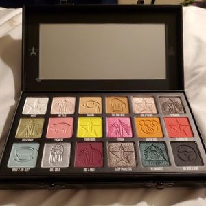 Conspiracy palette **ready to ship**